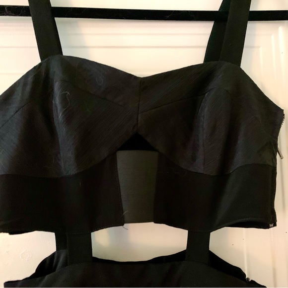 BCBG Black Semiformal Lined Cocktail Dress Size 2 - Picture 3 of 8